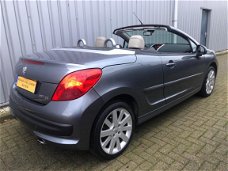 Peugeot 207 CC - 1.6 VTi Premiere MOOISTE 207 CC VAN NL LEER/ECC/RCD/DEALER-ONDERHOUDEN/