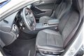 Mercedes-Benz GLA-Klasse - 200 AMG DCT7 Keyless Camera Distronic Navi Thermatic Dode Hoek Assist 19 - 1 - Thumbnail