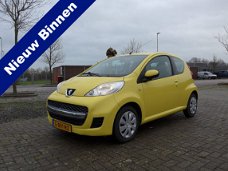 Peugeot 107 - 1.0-12V XR *ZEER MOOIE AUTO*APK 30-11-2020