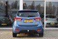 Hyundai ix20 - 1.6i Go Automaat met fietsdrager - 1 - Thumbnail