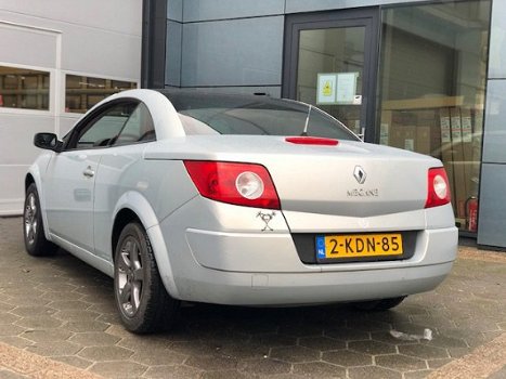 Renault Mégane - C-C 1.6 16V Privilège Comfort - 1