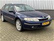 Renault Laguna Grand Tour - 1.8-16V Dynamique AUTOMAAT | NAVIGATIE - 1 - Thumbnail