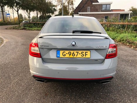 Skoda Octavia - 2.0 TSI RS Unieke Orginele Nano Grey Automaat Key Les Go Voll Optie's Mooiste Van NL - 1