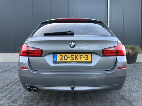 BMW 5-serie Touring - 520d Aut High Ex Comfortstoelen Xenon Navi proff Leder - 1