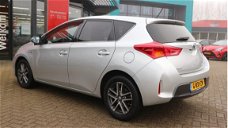 Toyota Auris - 1.8 Hybrid Aspiration | Navigatie | Achteruitrijcamera |