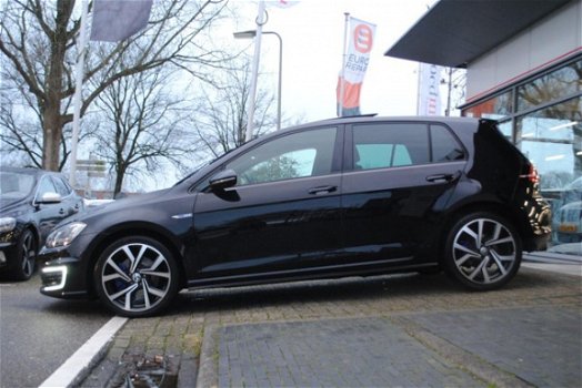 Volkswagen Golf - 1.4 TSI GTE PANO 1E EIG - 1