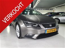 Seat Leon ST - 1.6 TDI Ecomotive Sport LEDER STOEL VERWARMING LED 1E EIGENAAR DEALER ONDERHOUDEN NL