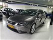 Seat Leon ST - 1.6 TDI Ecomotive Sport LEDER STOEL VERWARMING LED 1E EIGENAAR DEALER ONDERHOUDEN NL - 1 - Thumbnail