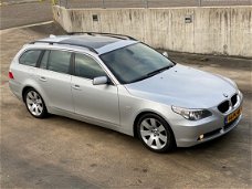 BMW 5-serie Touring - 525i HighEx Aut/Pano/Leer/ComfSt/NAP VOL