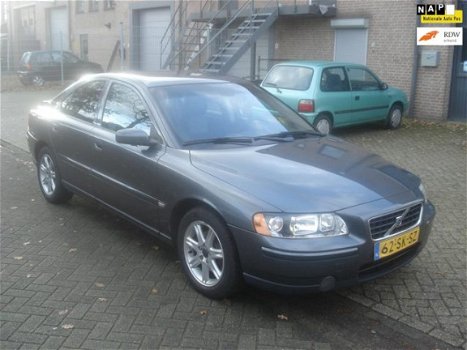 Volvo S60 - 2.4 Edition II - 1