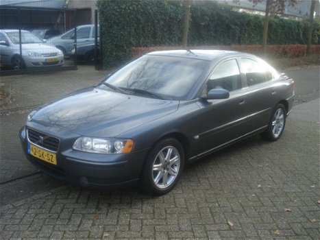 Volvo S60 - 2.4 Edition II - 1