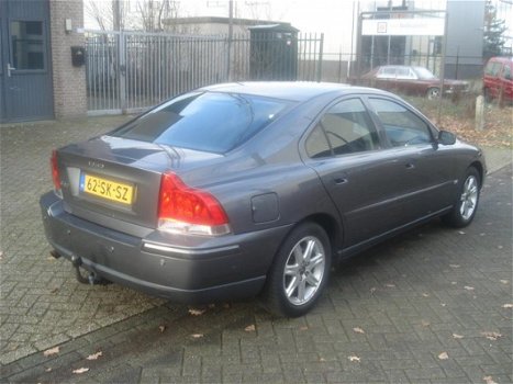 Volvo S60 - 2.4 Edition II - 1