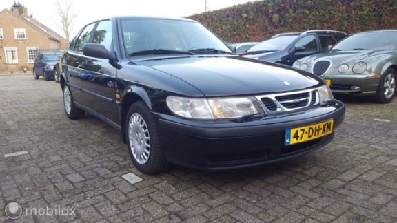 Saab 9-3 - 2.0 SE/Airco/zeer nette auto/nw apk en beurtje - 1