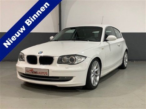 BMW 1-serie - 123d Xenon / Navi / Sport Stoelen - 1