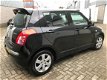 Suzuki Swift - 1.5 Exclusive - 1 - Thumbnail