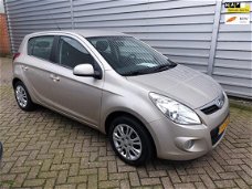 Hyundai i20 - 1.2i i-Motion Airco 5 deurs