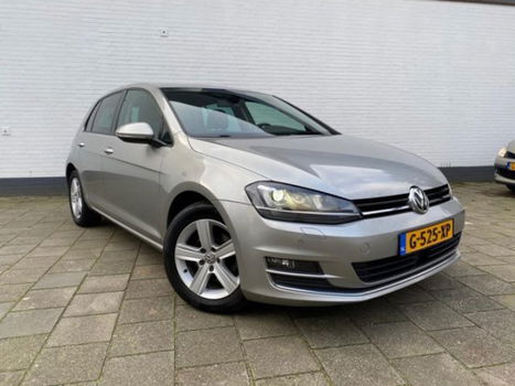 Volkswagen Golf - 1.4 TSI ACT Highline Eerste eigenaar/Xenon/Camera/ACC/Massagestoelen/Onderhoudshis - 1