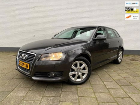 Audi A3 Sportback - 1.4 TFSI Attraction Standkachel/Klasse 3 alarm/Cruise control/DSG/Trekhaak - 1