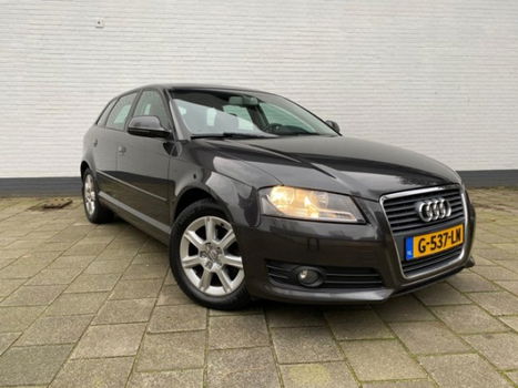 Audi A3 Sportback - 1.4 TFSI Attraction Standkachel/Klasse 3 alarm/Cruise control/DSG/Trekhaak - 1