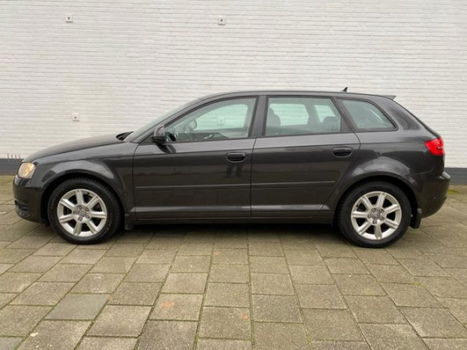 Audi A3 Sportback - 1.4 TFSI Attraction Standkachel/Klasse 3 alarm/Cruise control/DSG/Trekhaak - 1