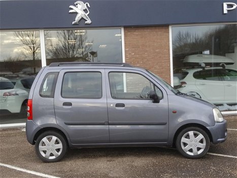 Suzuki Wagon R+ - 1.2 Comfort Afneembare trekhaak Elektr ramen Radiocd Centr Vergrendeling - 1