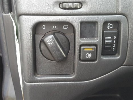 Suzuki Wagon R+ - 1.2 Comfort Afneembare trekhaak Elektr ramen Radiocd Centr Vergrendeling - 1