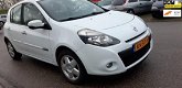 Renault Clio - 1.5 dCi Collection , met AIRCO en aflevering met nieuw APK - 1 - Thumbnail