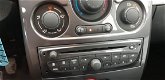 Renault Clio - 1.5 dCi Collection , met AIRCO en aflevering met nieuw APK - 1 - Thumbnail