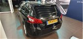 Peugeot 308 - 1.2 PureTech 110pk S&S Blue Lease Executive - 1 - Thumbnail