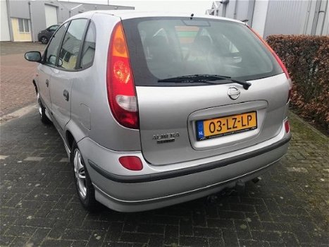 Nissan Almera Tino - 1.8 Acenta - 1