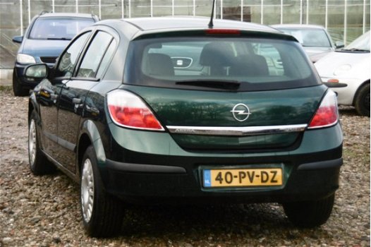 Opel Astra - 1.7 CDTi Essentia M.2005 AIRCO/ELEKRAM/APK 5-2020 - 1