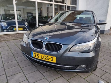 BMW 5-serie Touring - 520I CORPORATE LEASE HIGH EXECUTIVE - 1