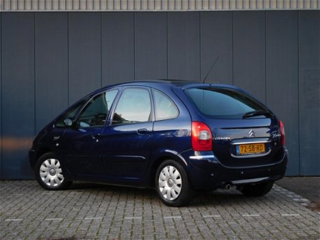 Citroën Xsara Picasso - 2.0i-16V Exclusive - 1