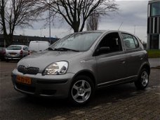 Toyota Yaris - 1.0 VVTi Terra