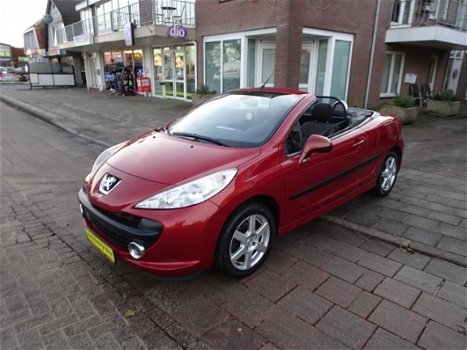 Peugeot 207 CC - 1