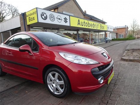 Peugeot 207 CC - 1