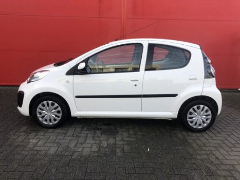 Citroën C1 - VTi 68 Tendance Automaat | AIRCO | CV | ELR | Dealer onderhouden | Prijs IS Rijklaar - 1