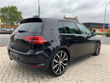 Volkswagen Golf - 2.0 TDI GTD - 1