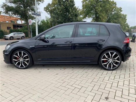 Volkswagen Golf - 2.0 TDI GTD - 1