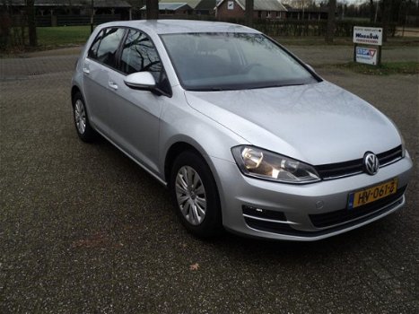 Volkswagen Golf - 1.2 TSI Trendline - 1