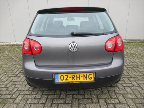 Volkswagen Golf - 1.4 FSI Trendline - 1