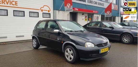 Opel Corsa - 1.2i-16V Strada 