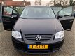 Volkswagen Touran - 1e Eigenaar 1.6 Weinig KM NAP NL Airco - 1 - Thumbnail