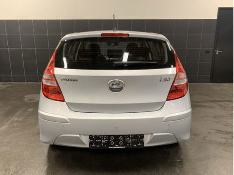 Hyundai i30 - 1.4i i-Drive Cool Airco - 1