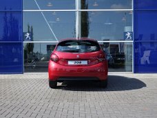 Peugeot 208 - 1.2 82pk 5D Allure l NAVI l DAB+ l CAMERA l RIJKLAAR