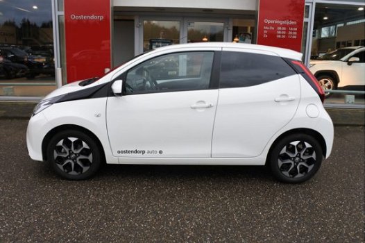 Toyota Aygo - 1.0 VVT-i x-joy | Navigatie via App | Automatische Airco | DAB + - 1