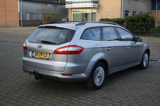 Ford Mondeo Wagon - 2.0-16V Titanium - 1