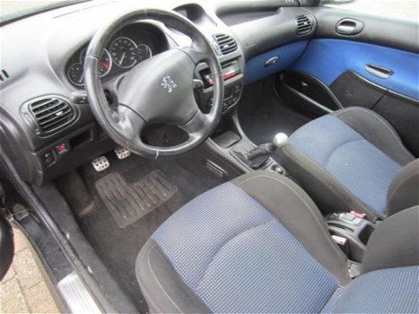 Peugeot 206 CC - 1.6 16V - 1