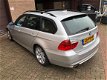 BMW 3-serie Touring - 318i Nwe ketting + klepseals Aut. Nette staat Panorama dak PDC V+A - 1 - Thumbnail