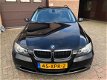 BMW 3-serie Touring - 318i Business Line Nette staat PDC achter Clima Cruise control - 1 - Thumbnail